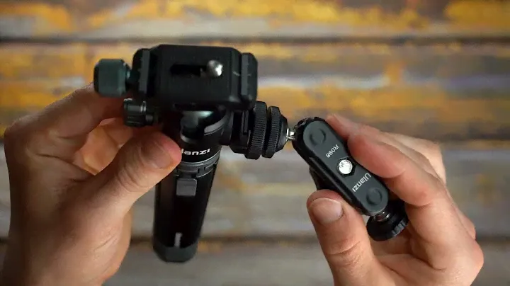ULANZI U-Vlog videós kit, mini tripod, asztali állvány 360 fokos gömbfej, 1/4-es csatlakozás (2109)