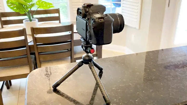 Ulanzi Mini Carbon Fiber Desktop Tripod